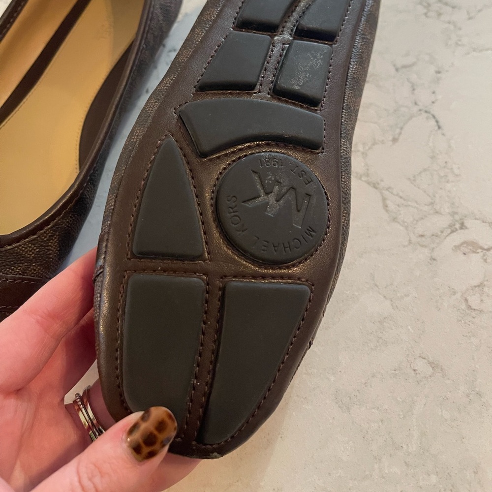 Michael Kors ballet flats - Picture 2 of 4